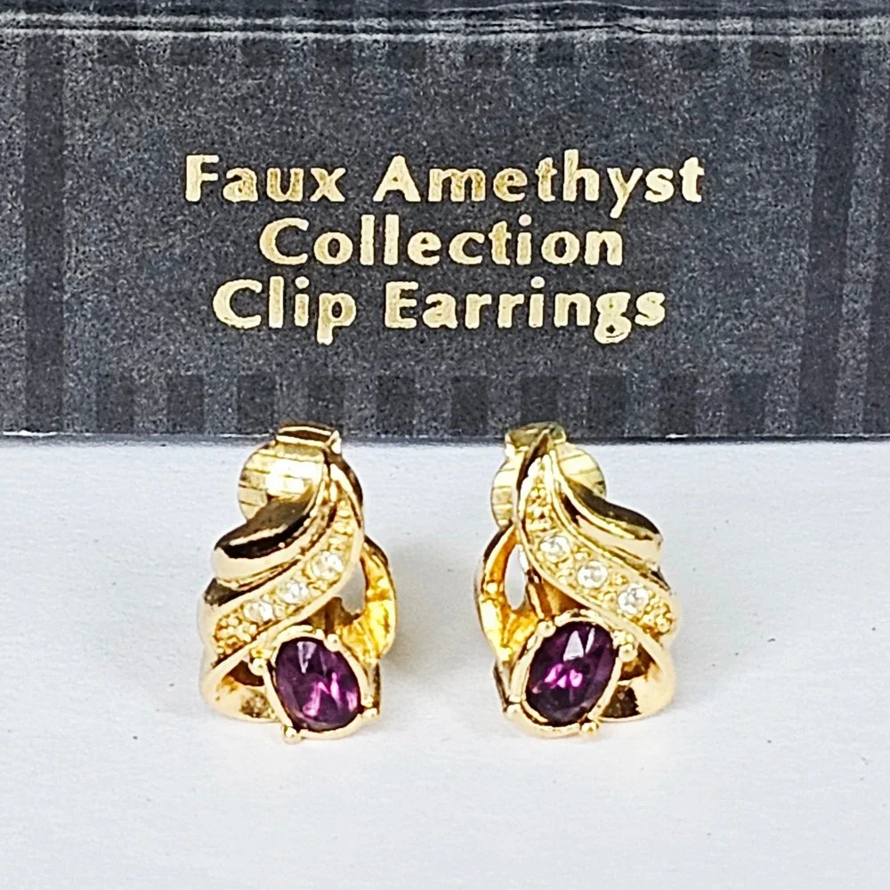 Vintage Avon Clip On Earrings Faux Amethyst Gold Tone Rhinestone‎ Glam Regency
